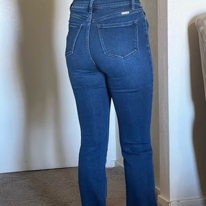 KanCan button fly high-waisted bootcut jeans, size 25